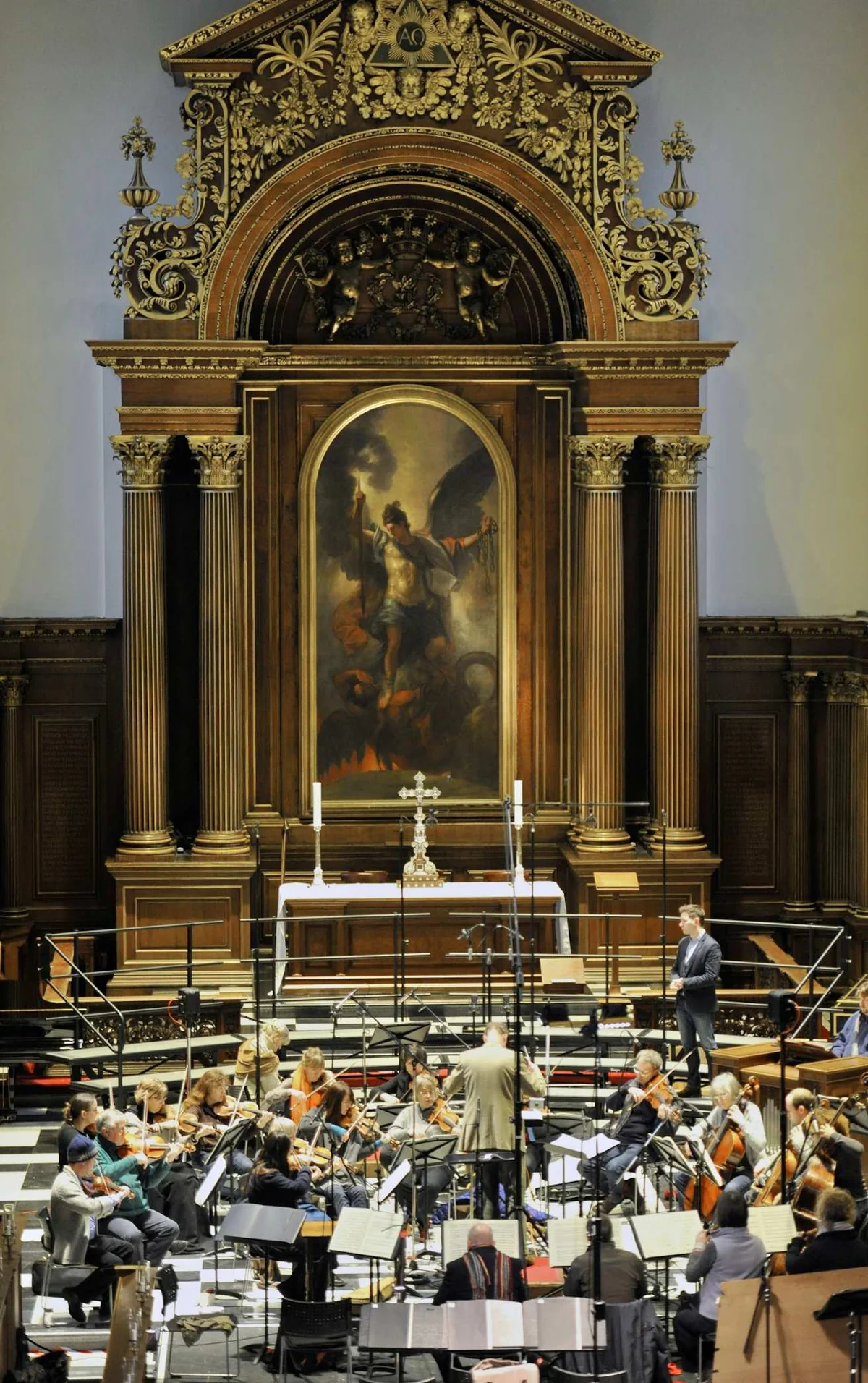 Christmas Oratorio recording session, Trinity College Chapel (January 2013). From Stephen Layton's project Bach: Christmas Oratorio