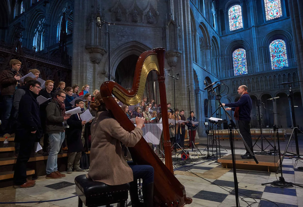 Sally Pryce (harp) joins the choir for sessions in Ely Cathedral. From Stephen Layton's project Ēriks Ešenvalds